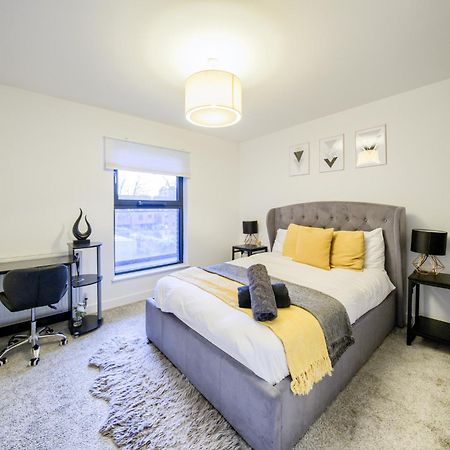 Modern 2 Bed Apartment With Central Location Birmingham Bagian luar foto
