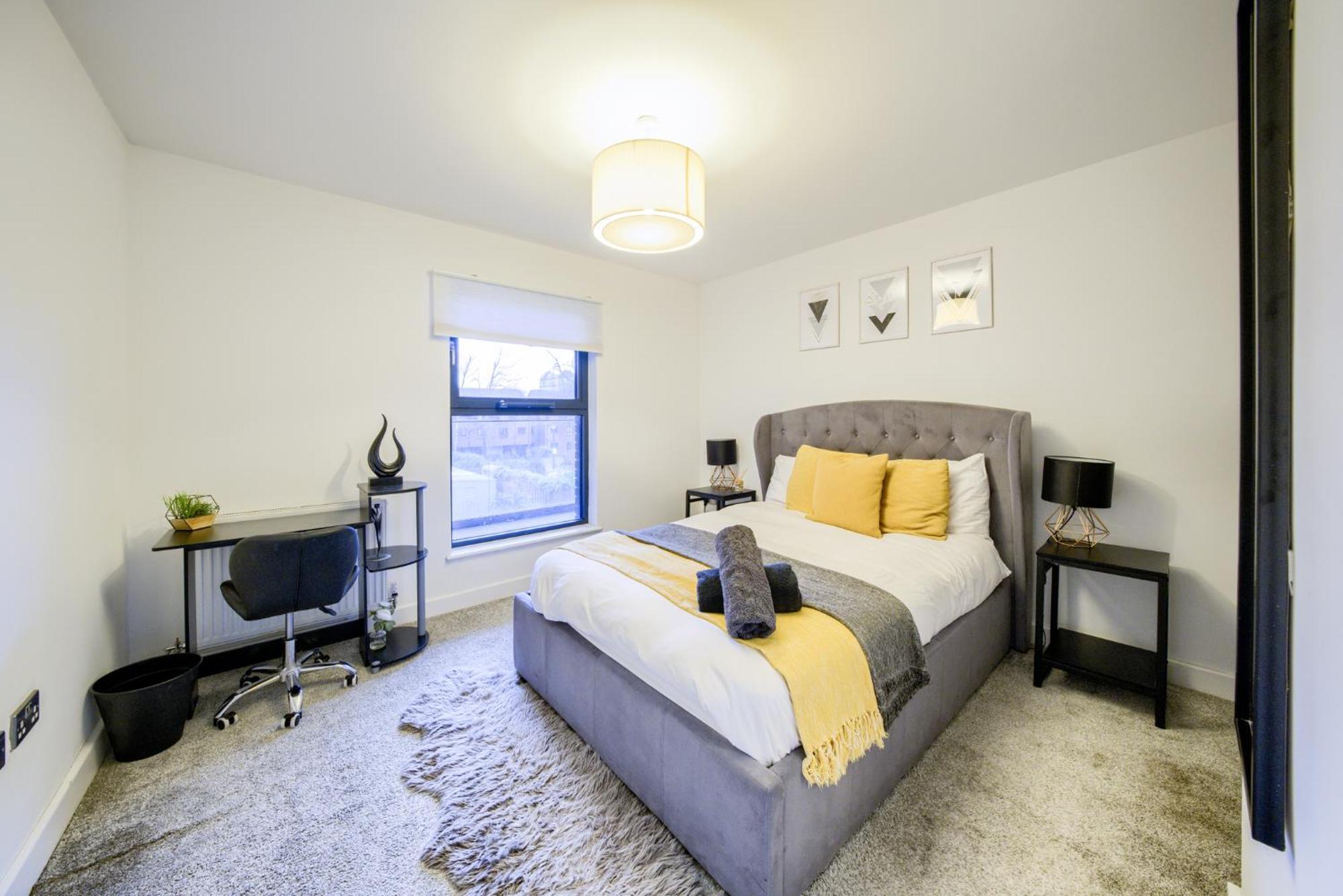 Modern 2 Bed Apartment With Central Location Birmingham Bagian luar foto
